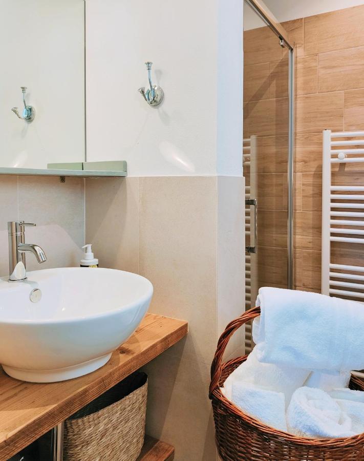 Il Cortiletto - Suites & Apartments Pistoia Ngoại thất bức ảnh